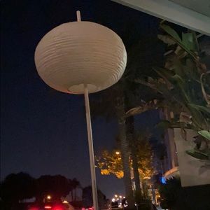 Floating lantern style floor lamp